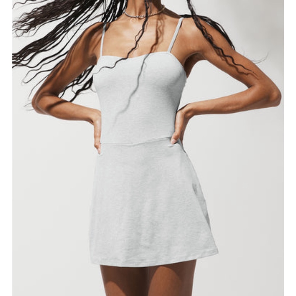 Alo Yoga tennis dress in gray
